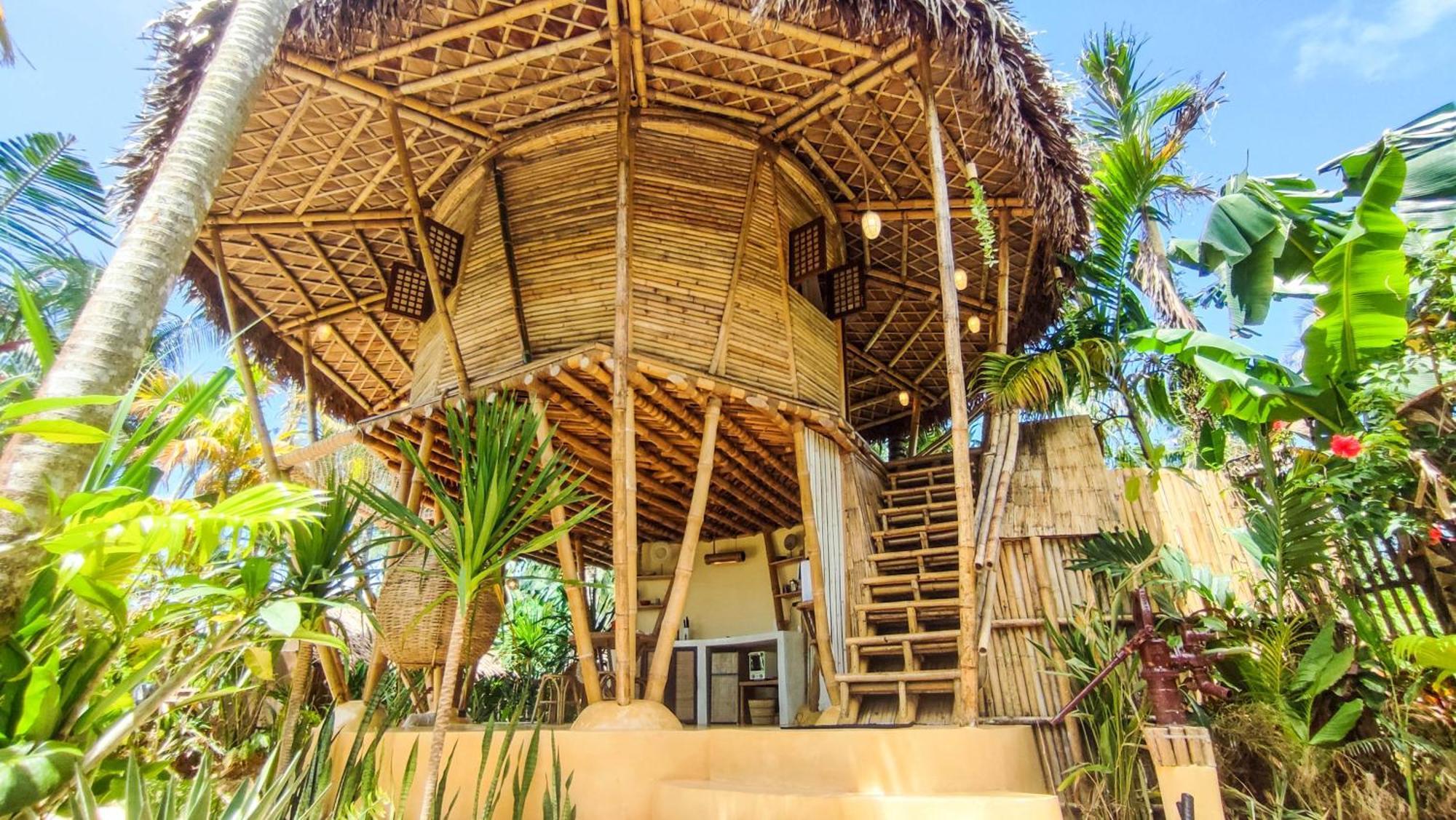 The Bamboo Houses - Tropical Garden & Empty Beach General Luna  Exteriér fotografie