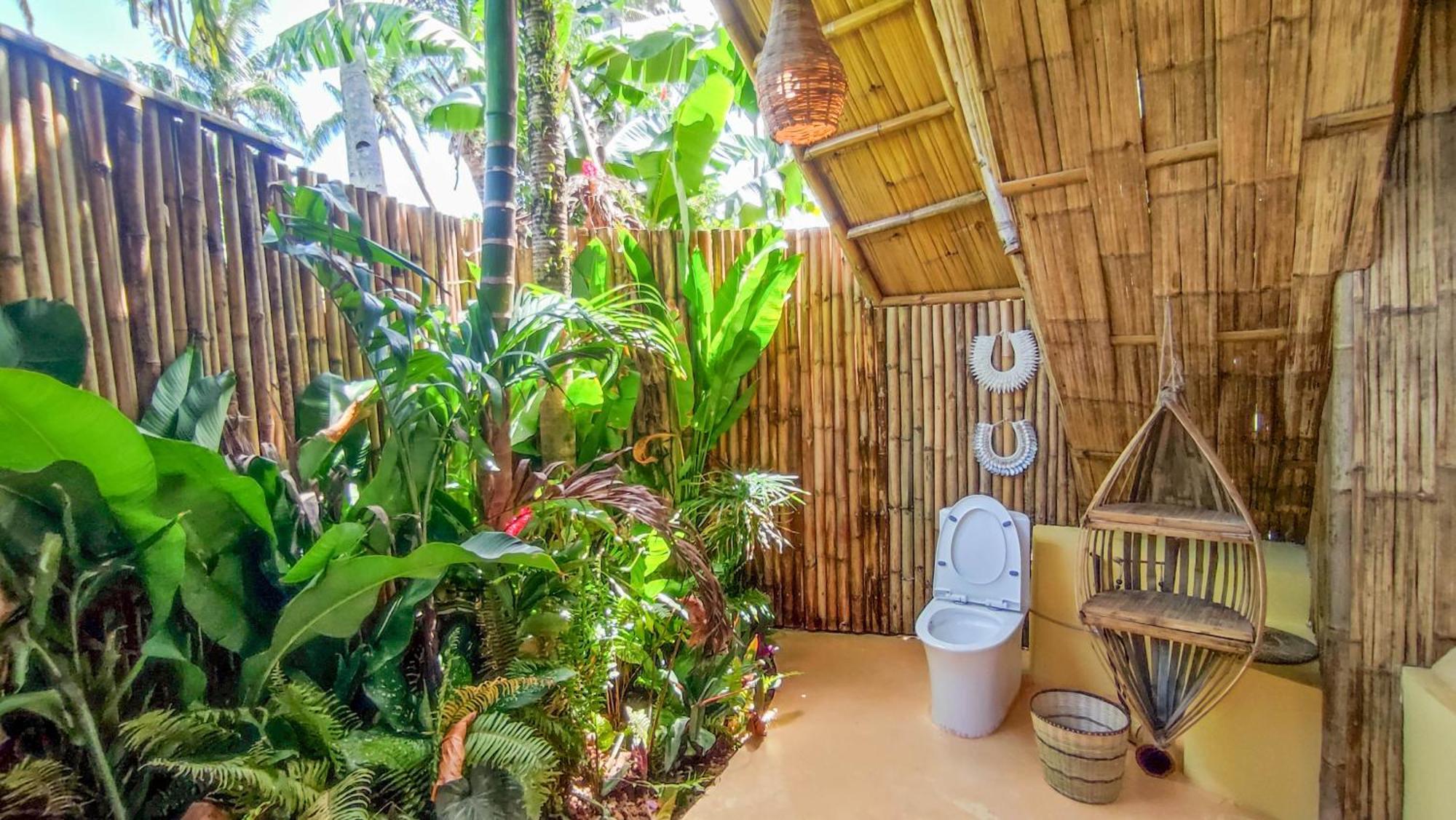The Bamboo Houses - Tropical Garden & Empty Beach General Luna  Exteriér fotografie